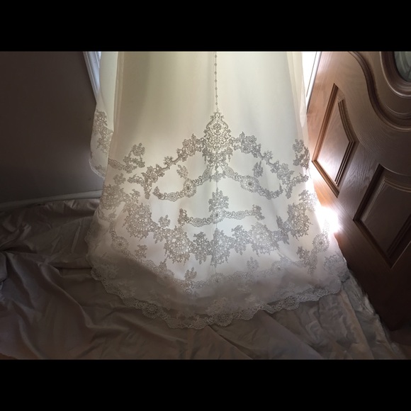 New with tags Casablanca wedding dress style 1994